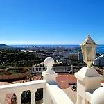 El Musgo Mit Meerblick Und Pool Адехе