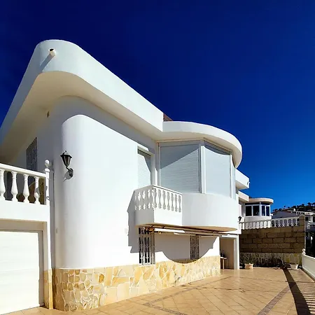 Holiday home El Musgo Mit Meerblick Und Pool *