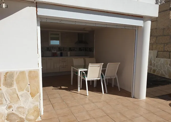 El Musgo Mit Meerblick Und Pool Ferienhaus