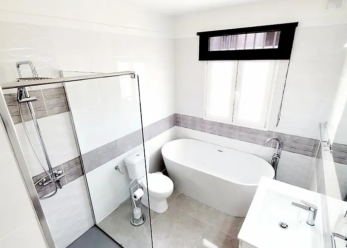 El Musgo Mit Meerblick Und Pool Ferienhaus