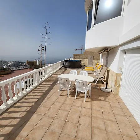 Dom wakacyjny El Musgo Mit Meerblick Und Pool